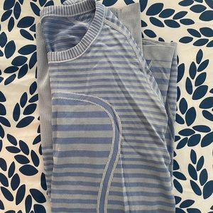 Long sleeve Lululemon shirt with keyholes